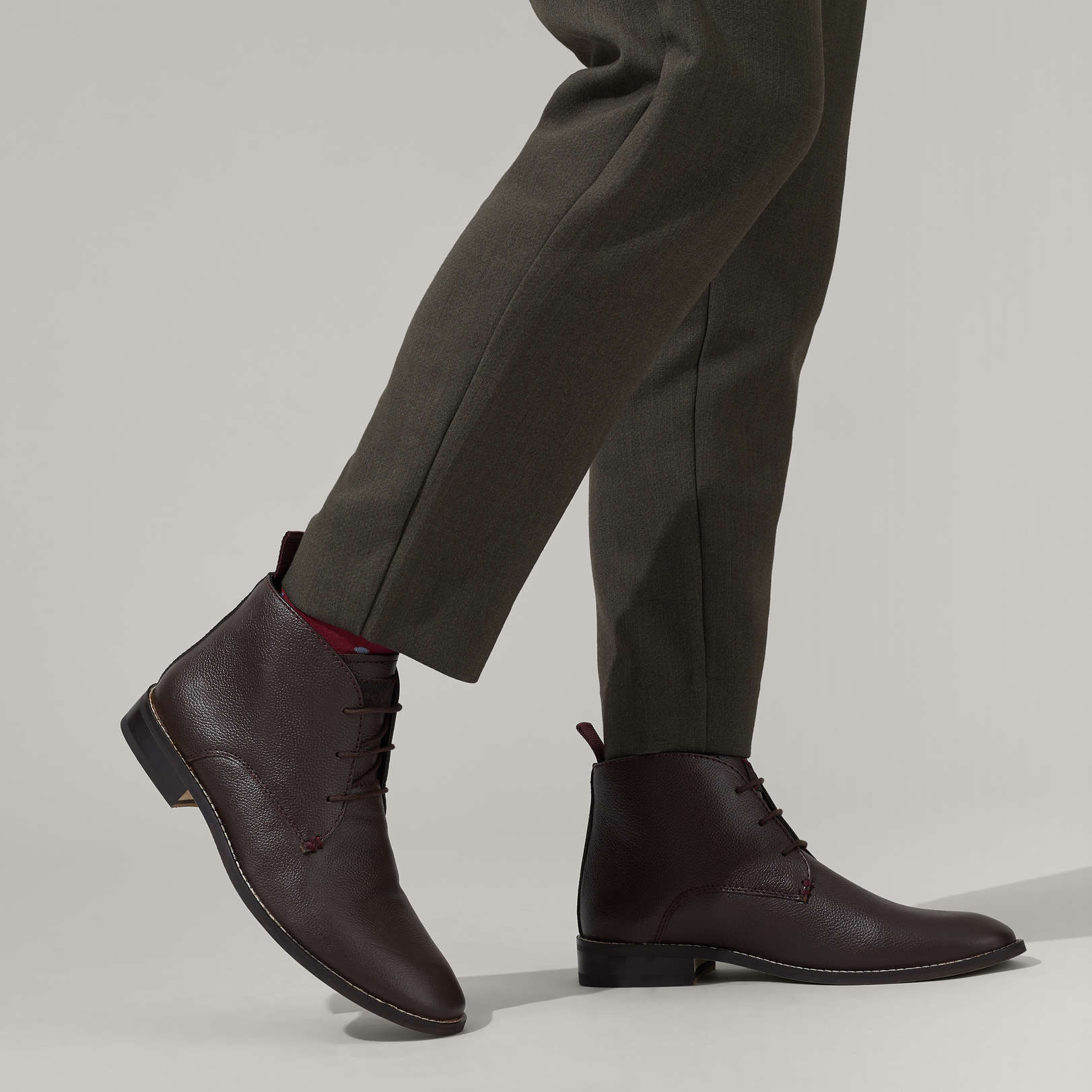 kurt geiger chukka boots