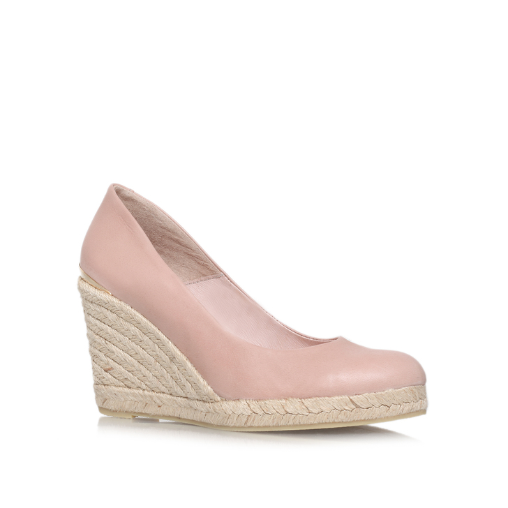 kurt geiger nude wedges