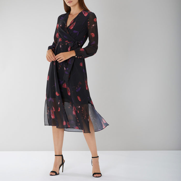 little girl in sundress