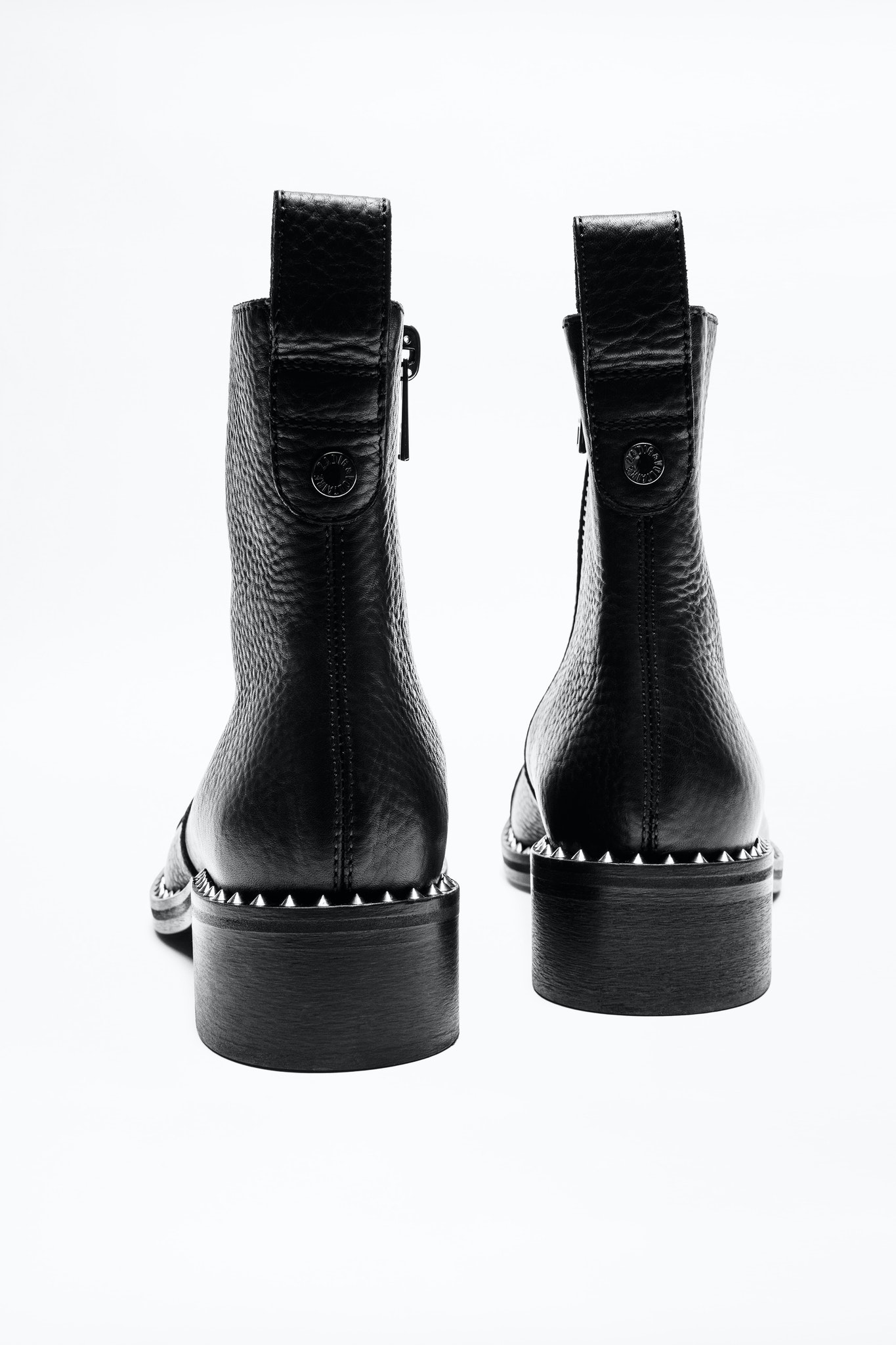 chelsea boots clous