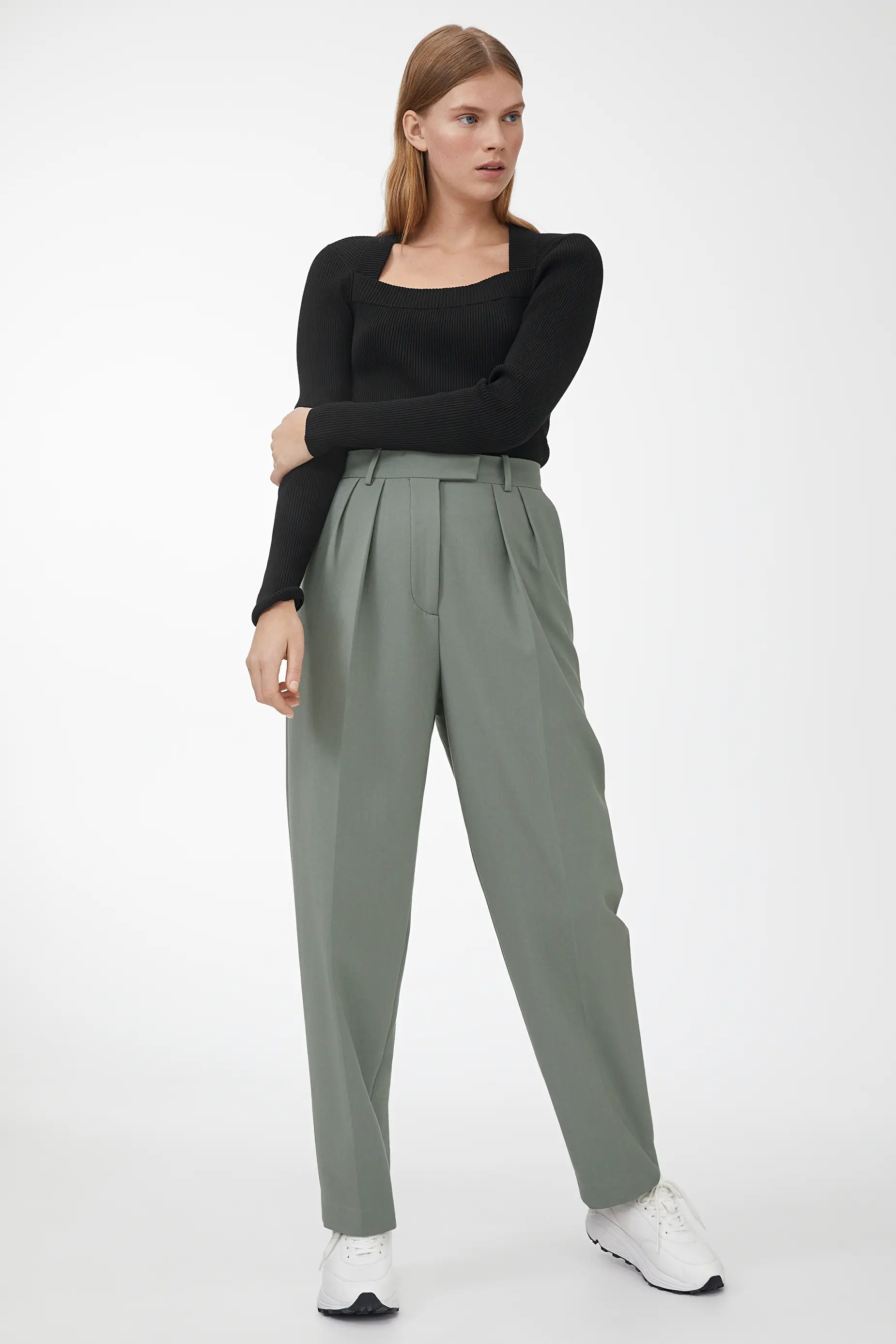 high waisted trousers