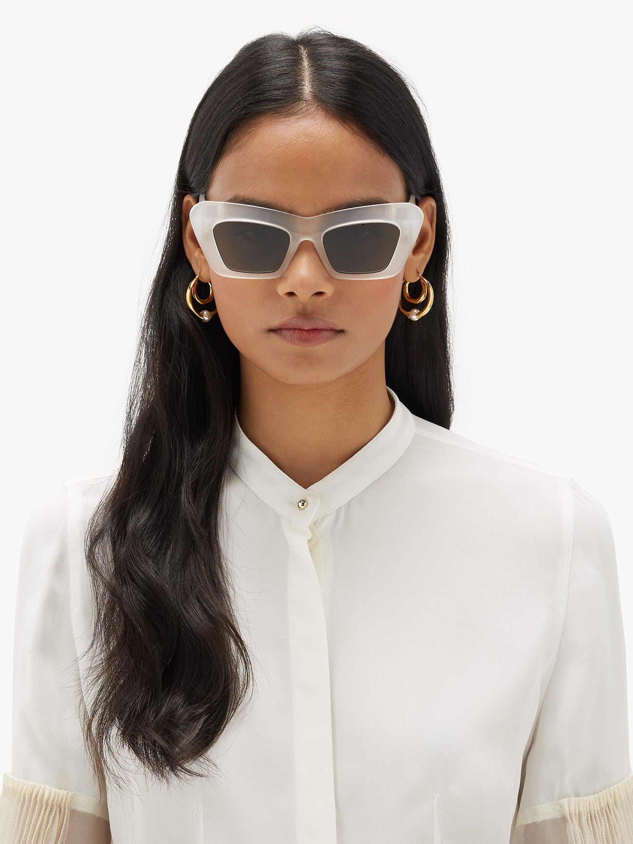 loewe anagram cat eye sunglasses