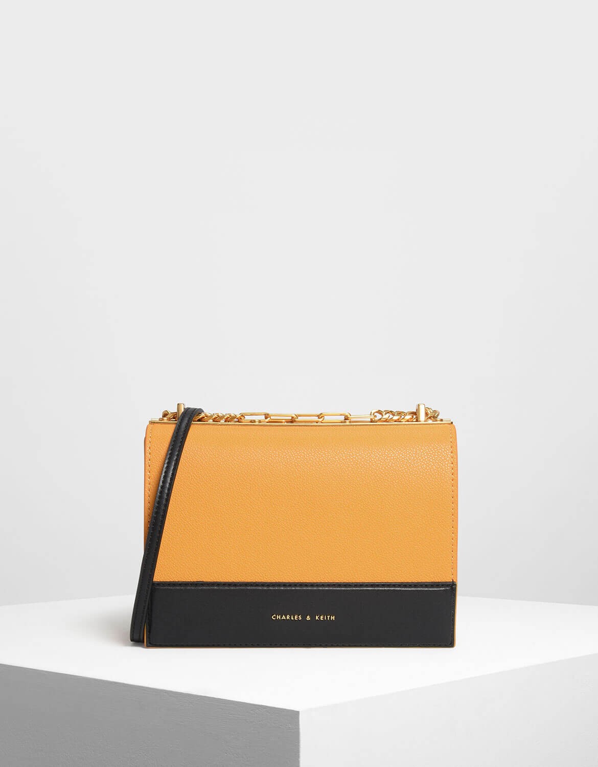 charles and keith boxy bag