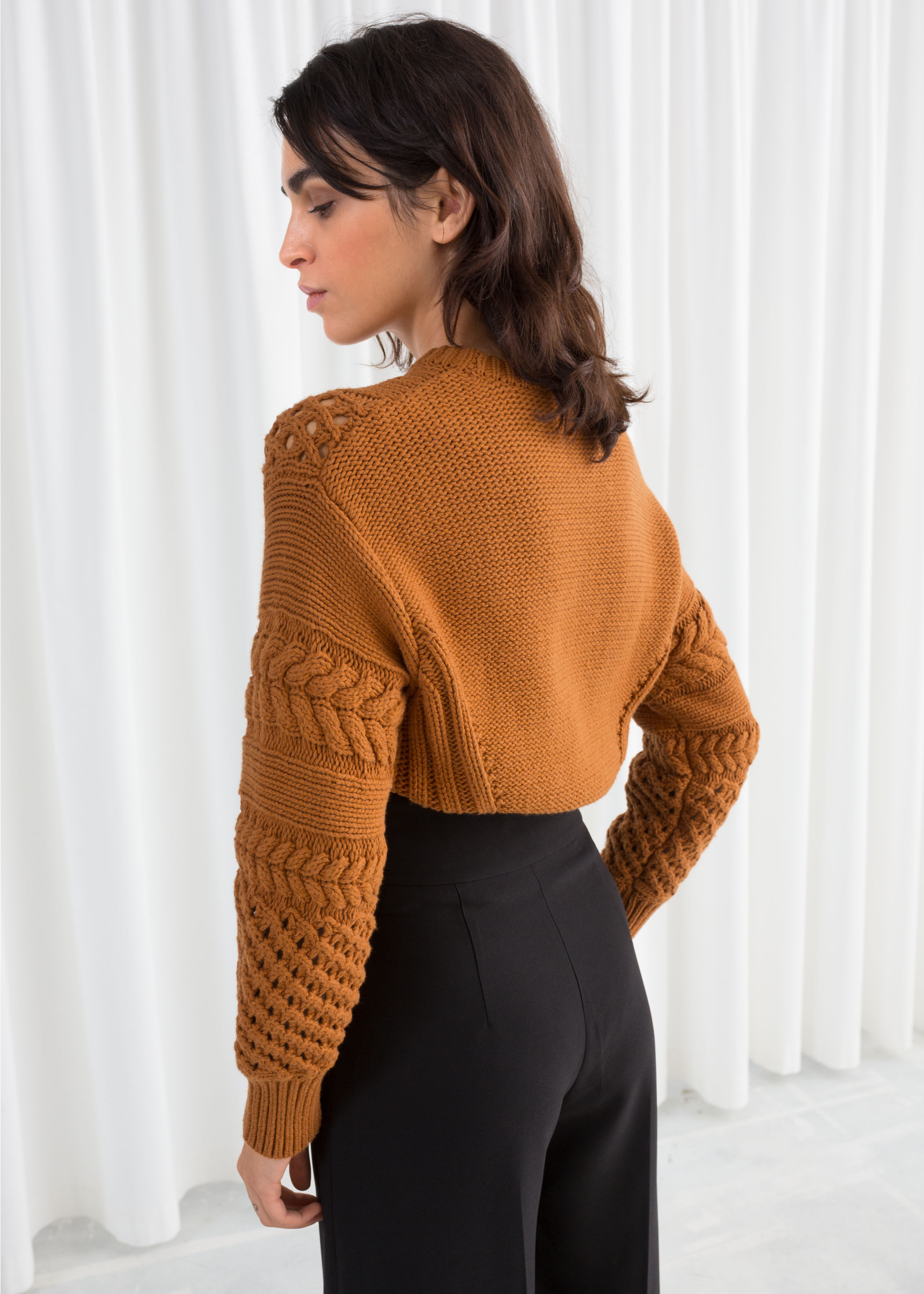 cropped cable knit