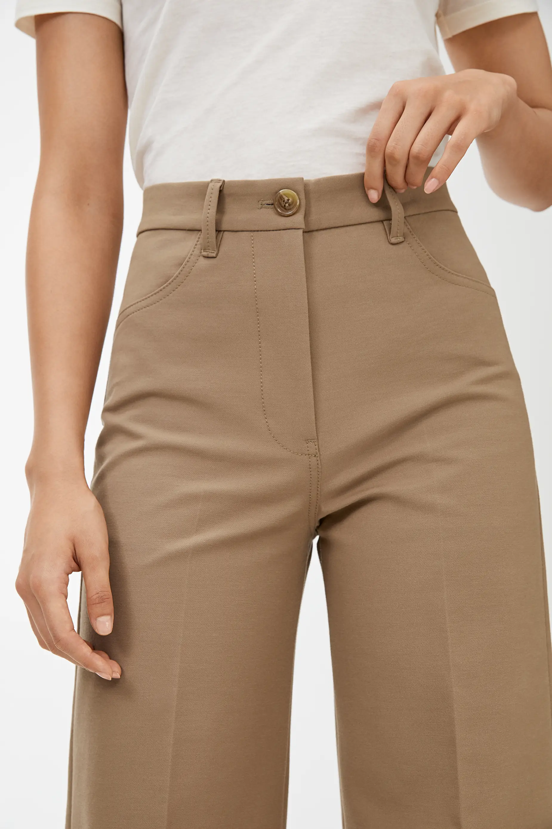 stretch trousers