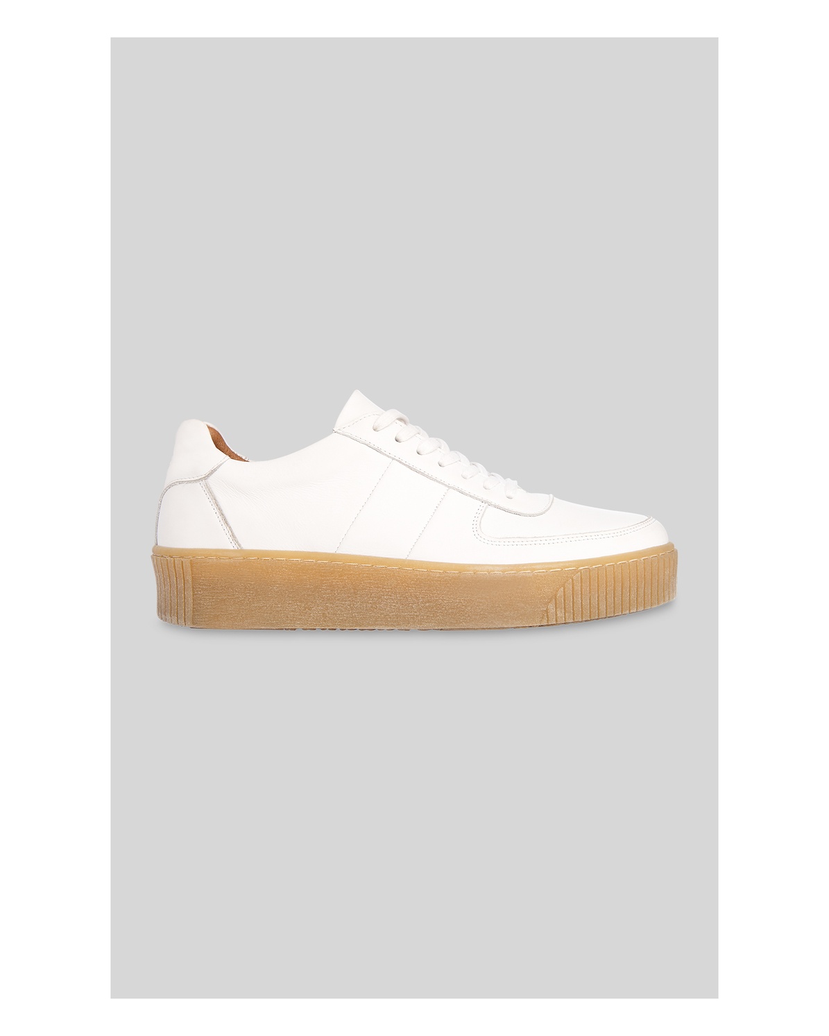 whistles platform trainers