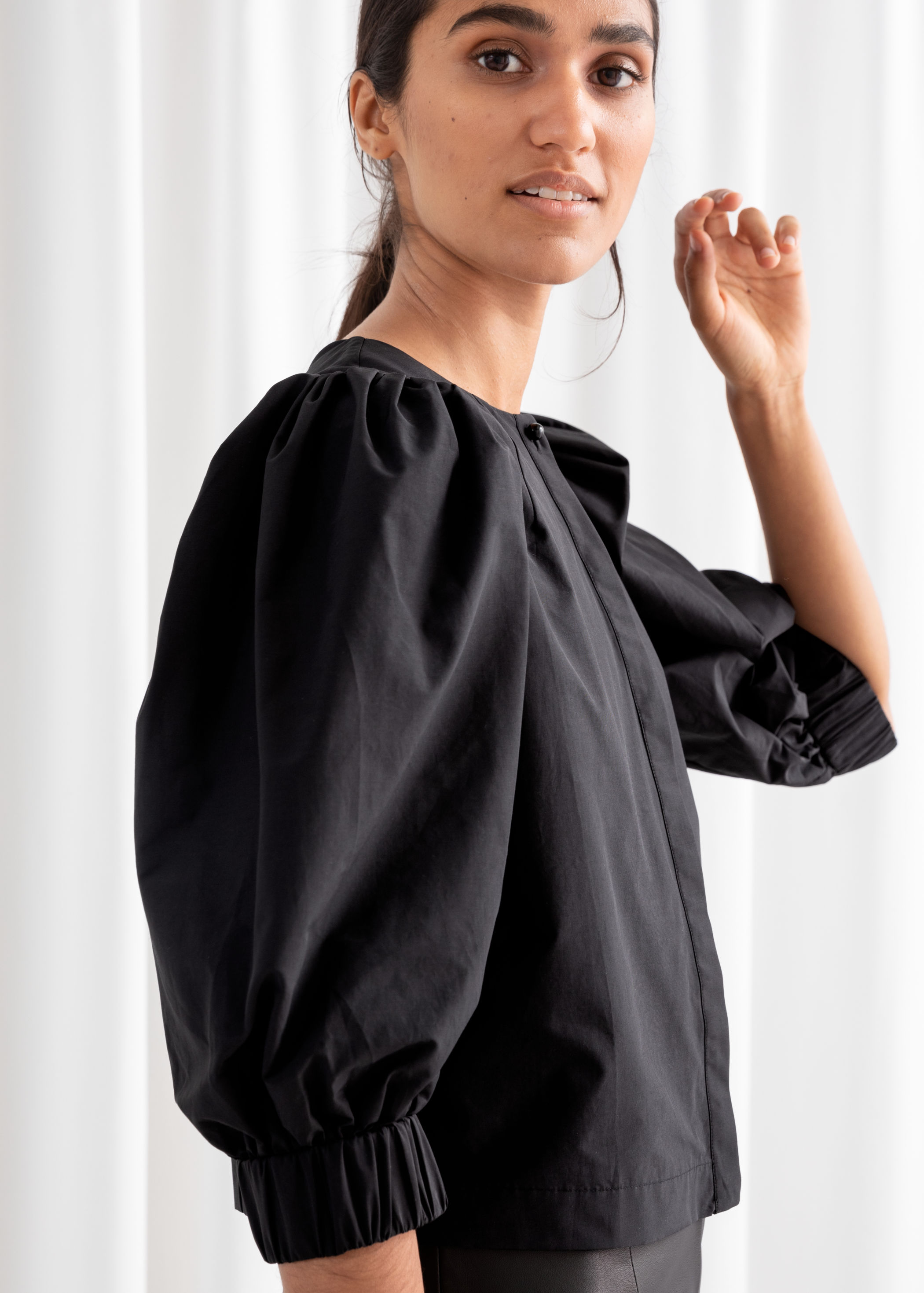 puff sleeve cotton top