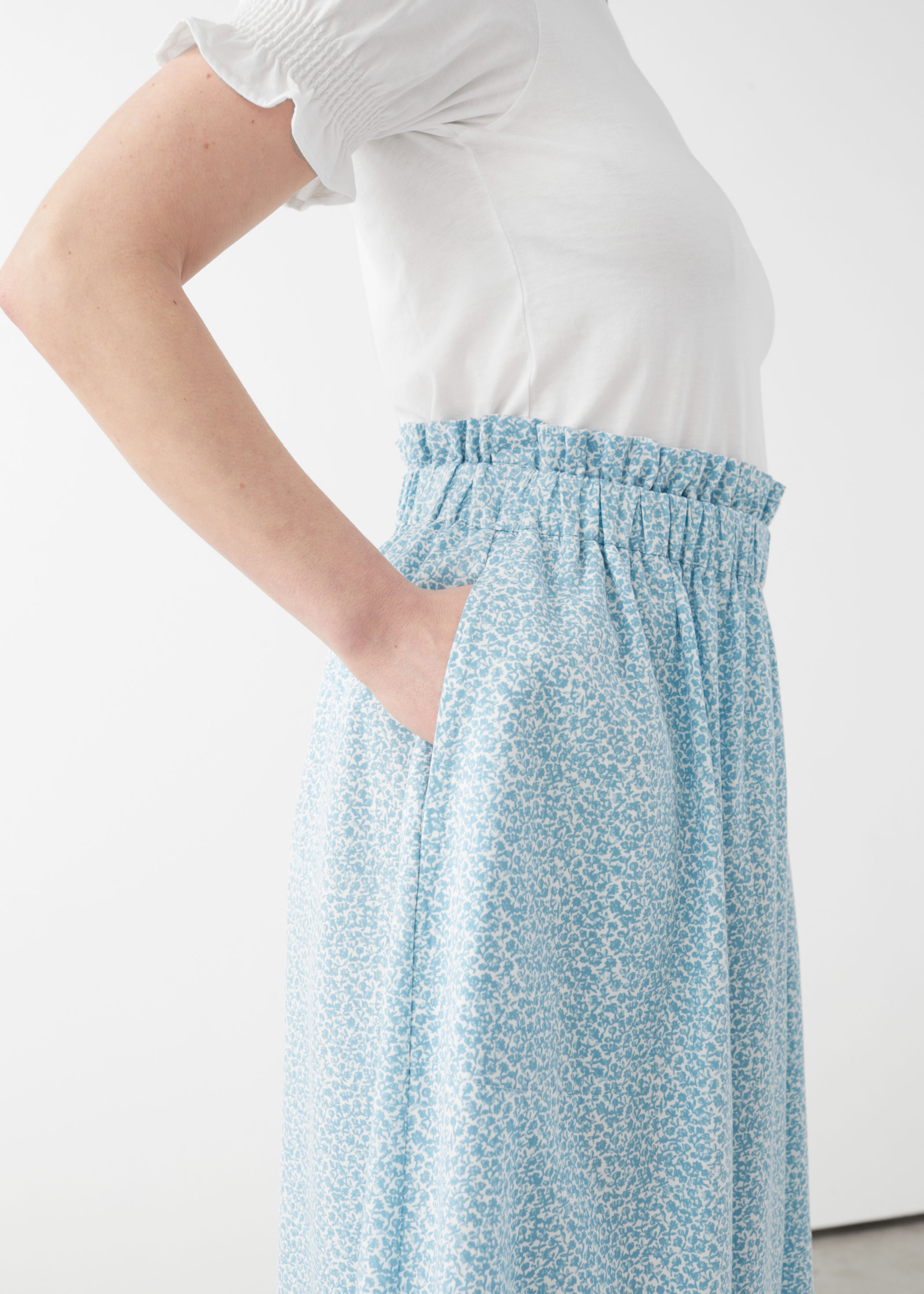 Frilled Midi Skirt | Endource