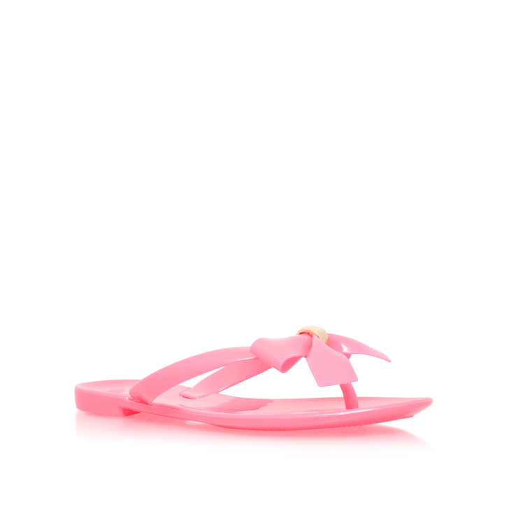 carvela star flip flops