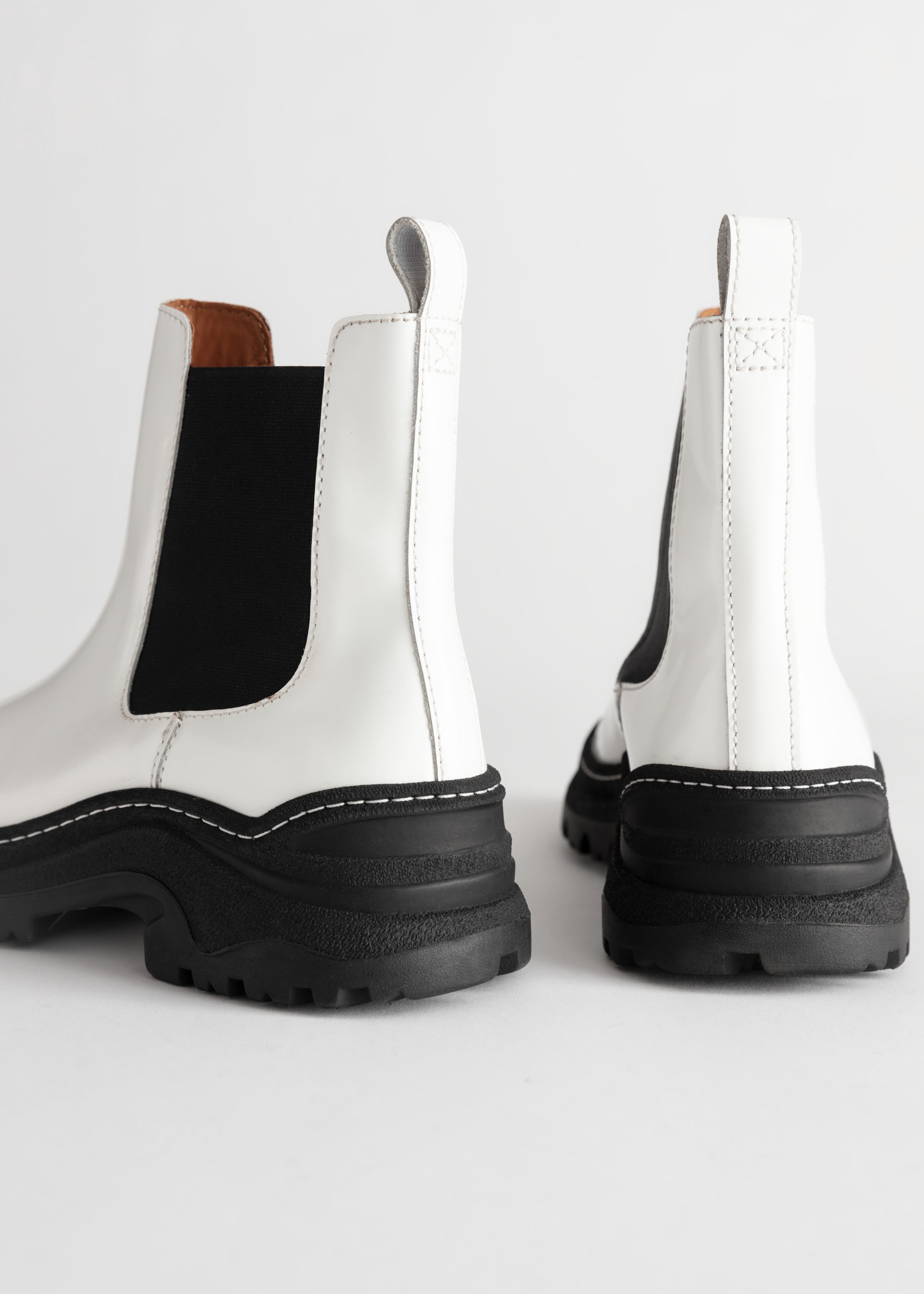 stories chelsea boots