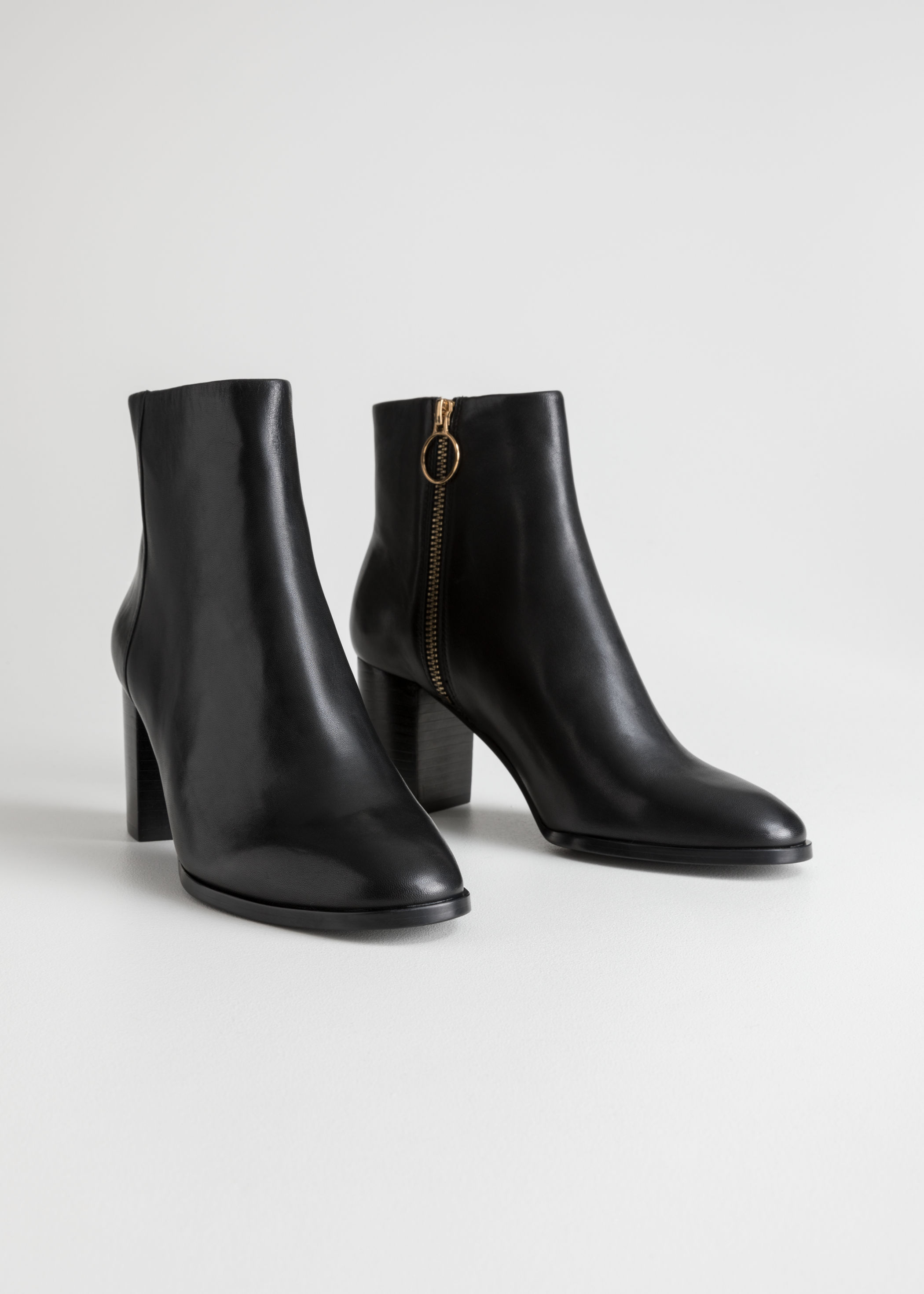 O Ring Zipper Leather Ankle Boots O Ring Zipper Leather Ankle Boots